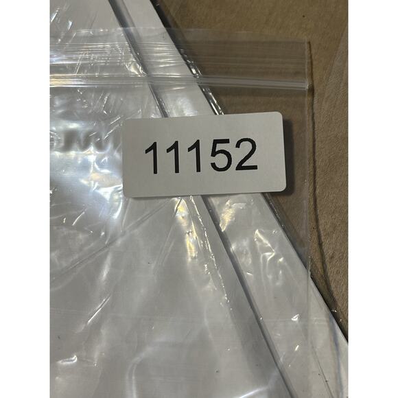 Levis Crop Tank Top Womens XS Surf Beach Palms Graphic Sleeveless Shirt - Picture 8 of 8